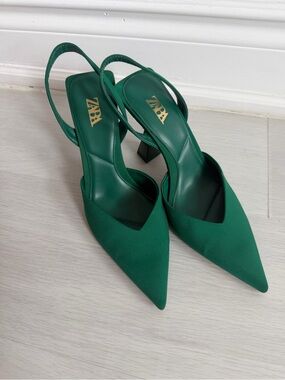 ZARA Emerald Green Pointed Slingback Heels Size 38